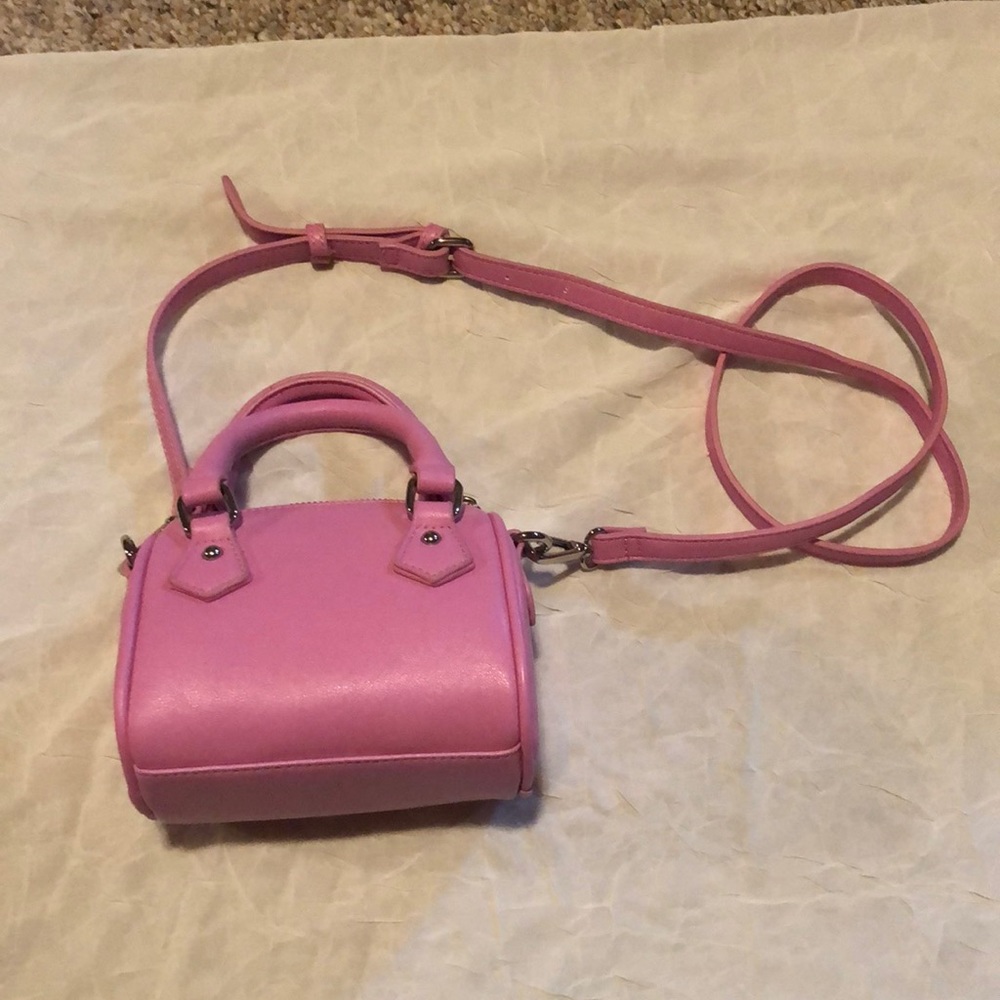 Forever 21. Never used. Pink